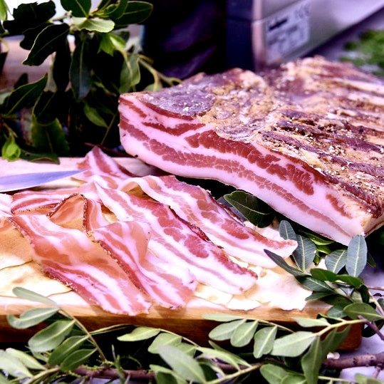 Stretched bacon